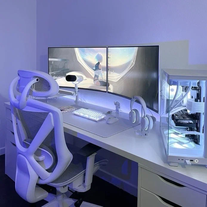 Minimalist premium gaming station highlighting the luxury layout of LuxuriCasno